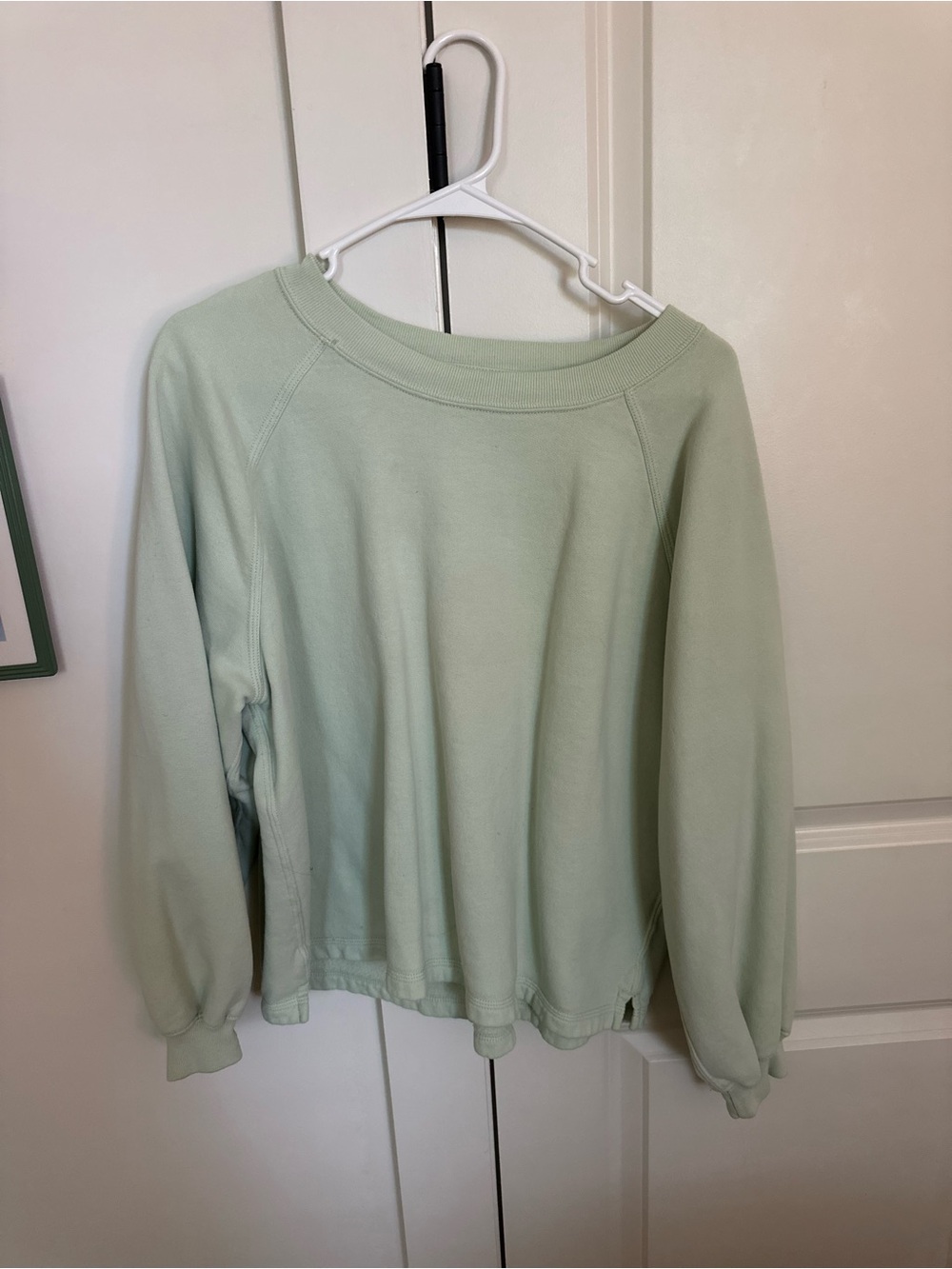 Abercrombie & Fitch Light Mint Green Crewneck Sweatshirt